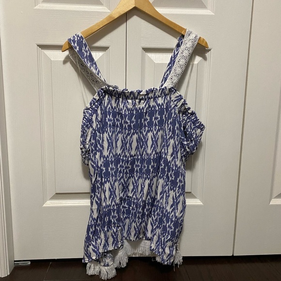 One World Tank Top - Picture 2 of 4